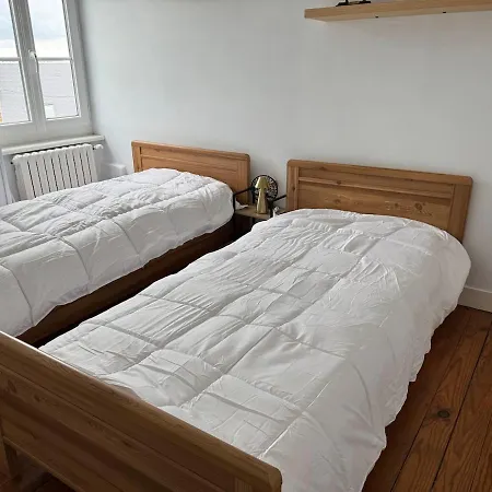Maison Typique Granvillaise A Pied Patio & Ping Pong Animaux Bienvenus *