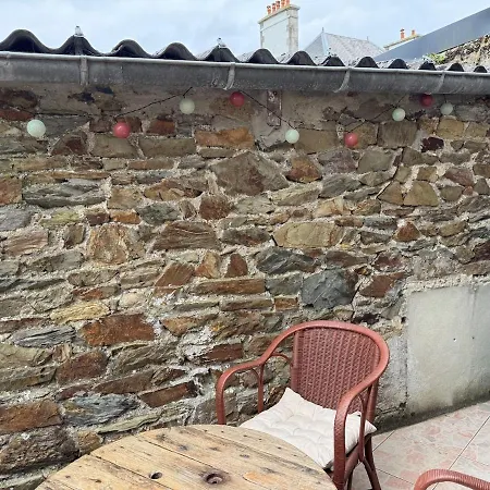 Maison Typique Granvillaise A Pied Patio & Ping Pong Animaux Bienvenus Granville